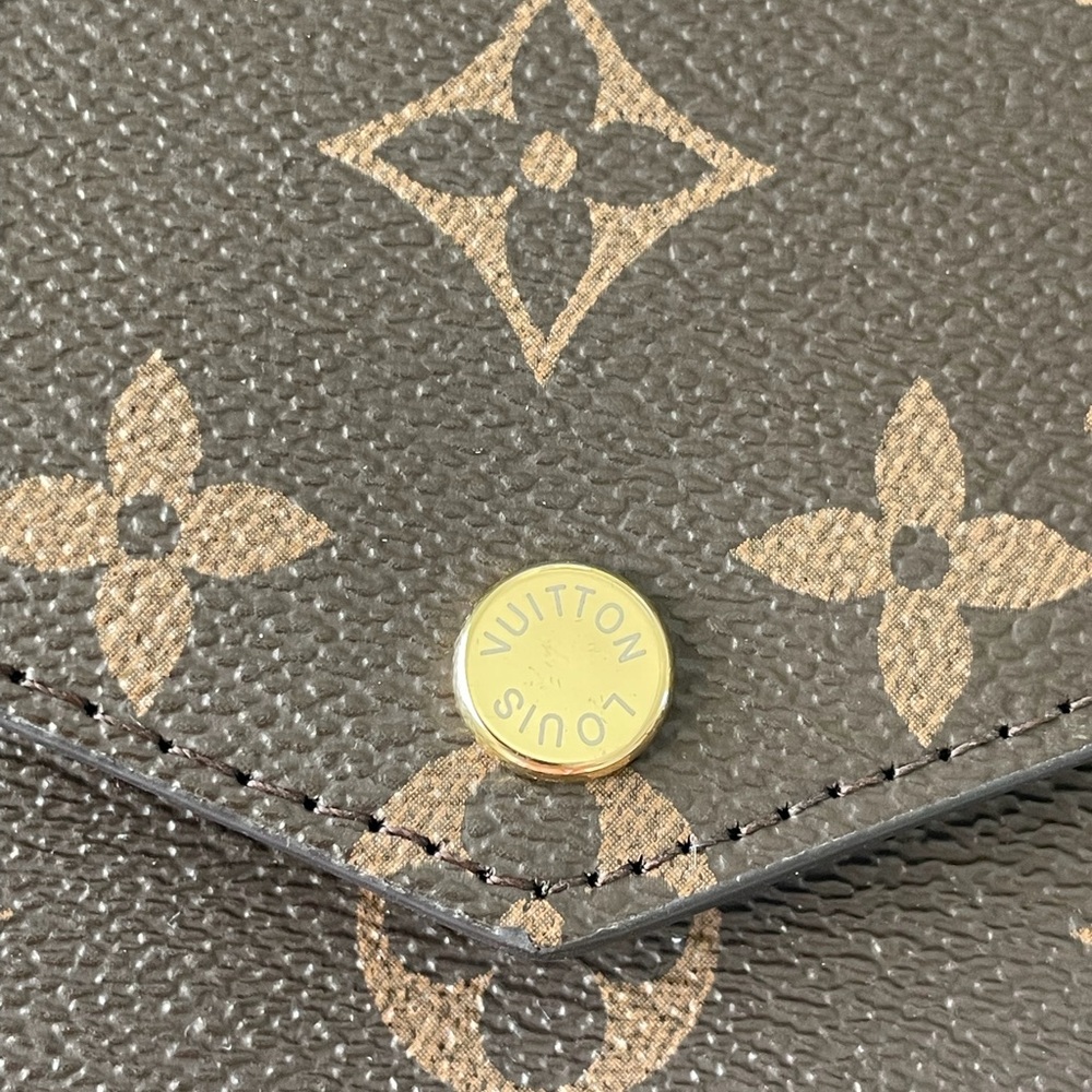 Louis Vuitton Monogram Pochette Félicie (with zip pocket) - Picture 10 of 15